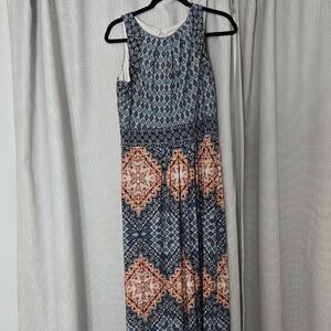 Chic Patterned Maxi Dress in Blue and Orange